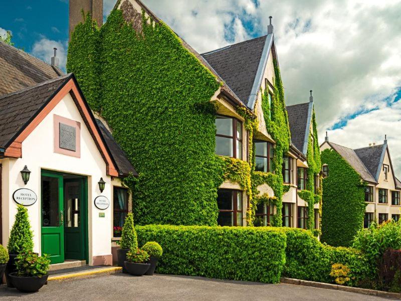 Hotel Conference And Leisure Centre Galway 4*