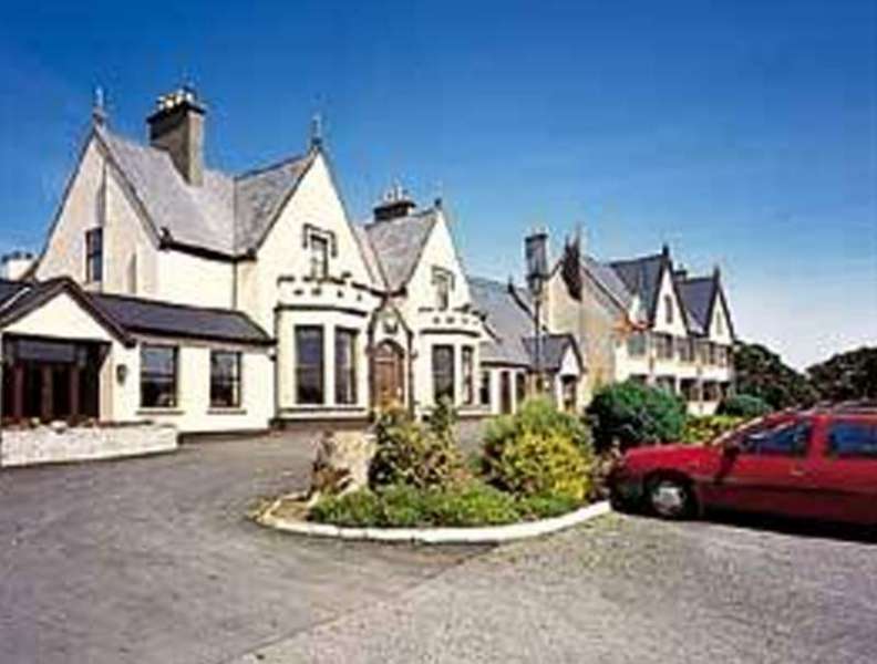 Hotel Conference And Leisure Centre Galway 4*