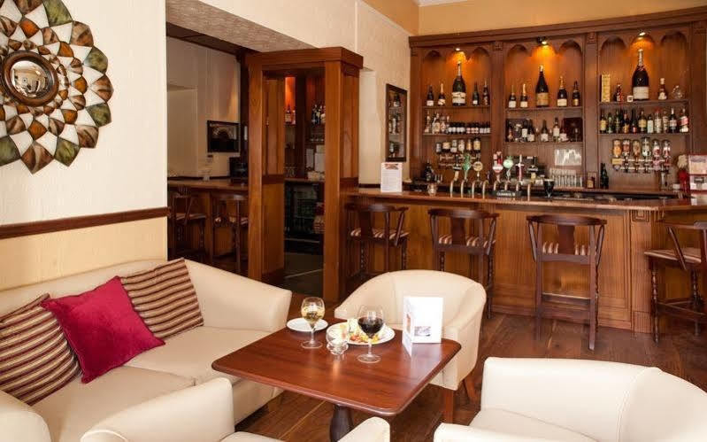 Conference And Leisure Centre Galway Hotel 4*