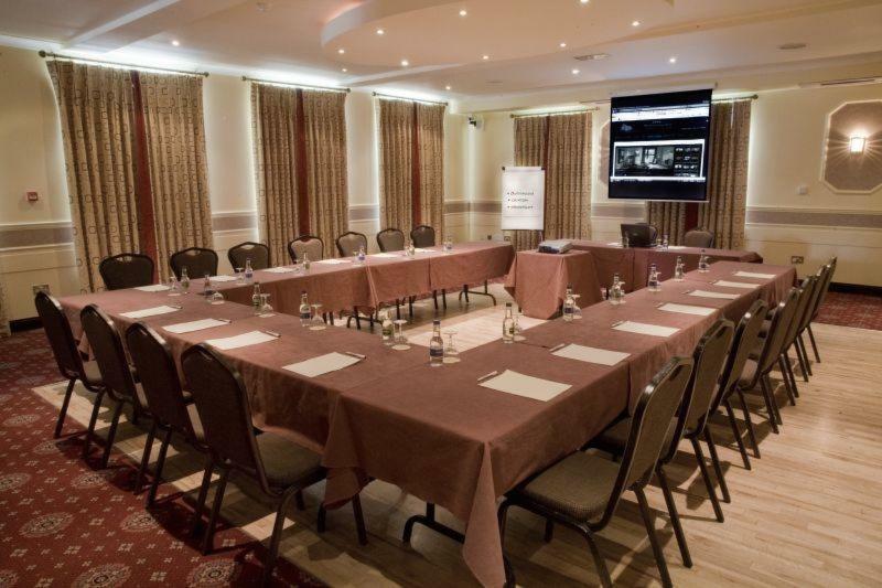 Conference And Leisure Centre Galway Hotel