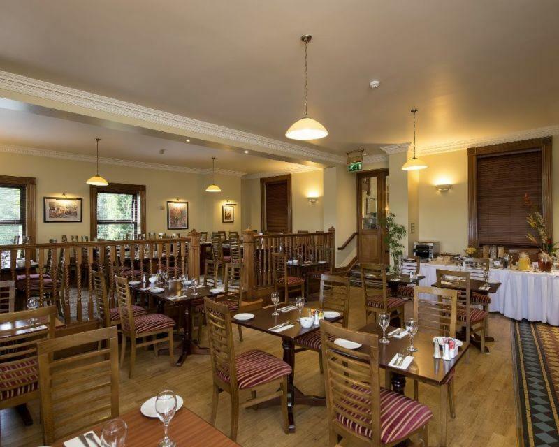 Conference And Leisure Centre Galway 4*